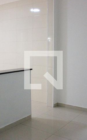 Casa para alugar com 115m², 2 quartos e sem vagaCopa