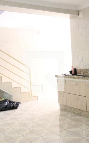 Casa para alugar com 115m², 2 quartos e sem vagaCozinha