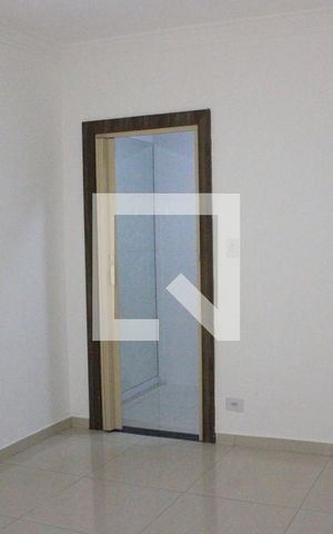 Casa para alugar com 115m², 2 quartos e sem vagaQuarto 1