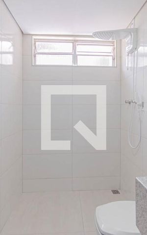 Casa à venda com 150m², 3 quartos e 2 vagas Casa à venda com 150m², 3 quartos e 2 vagasBanheiro da Suíte 2