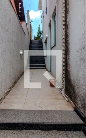 Casa para alugar com 325m², 3 quartos e 4 vagas Casa para alugar com 325m², 3 quartos e 4 vagasÁrea externa