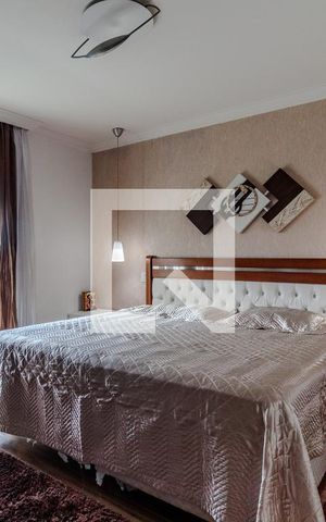 Casa para alugar com 325m², 3 quartos e 4 vagas Casa para alugar com 325m², 3 quartos e 4 vagasSuíte 2
