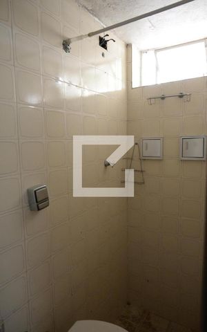 Casa à venda com 276m², 3 quartos e 2 vagasBanheiro