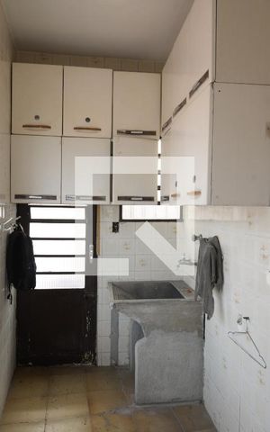 Casa à venda com 276m², 3 quartos e 2 vagasÁrea de serviço