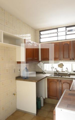 Casa à venda com 276m², 3 quartos e 2 vagasCozinha