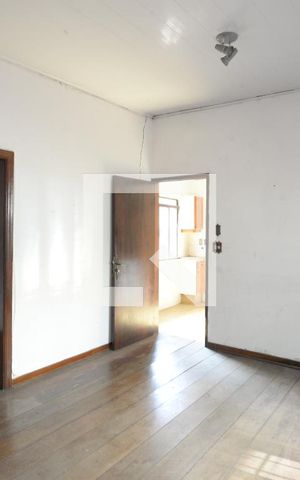 Casa à venda com 276m², 3 quartos e 2 vagasSala