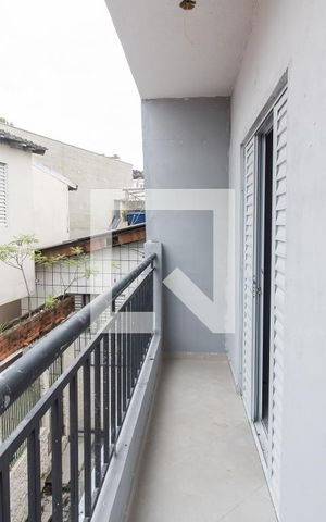 Casa à venda com 140m², 5 quartos e 4 vagas Casa à venda com 140m², 5 quartos e 4 vagasVaranda da Sala