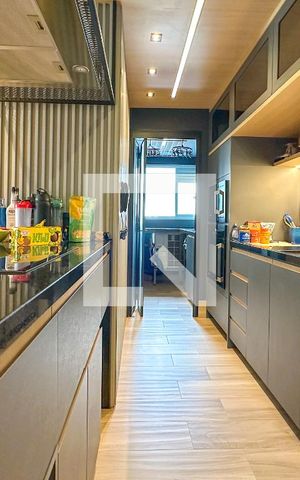 Apartamento à venda com 70m², 2 quartos e 2 vagas Apartamento à venda com 70m², 2 quartos e 2 vagasCozinha