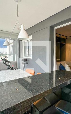 Apartamento à venda com 70m², 2 quartos e 2 vagas Apartamento à venda com 70m², 2 quartos e 2 vagasVaranda