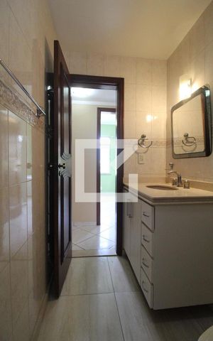 Apartamento para alugar com 79m², 2 quartos e 1 vaga Apartamento para alugar com 79m², 2 quartos e 1 vagaBanheiro Social