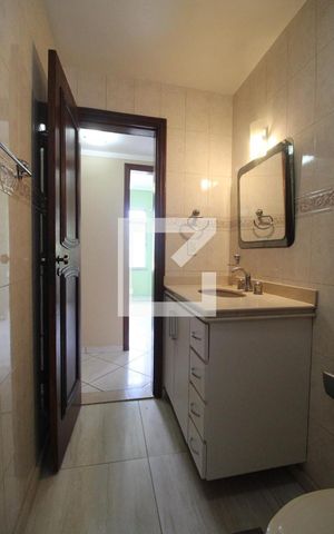 Apartamento para alugar com 79m², 2 quartos e 1 vaga Apartamento para alugar com 79m², 2 quartos e 1 vagaBanheiro Social