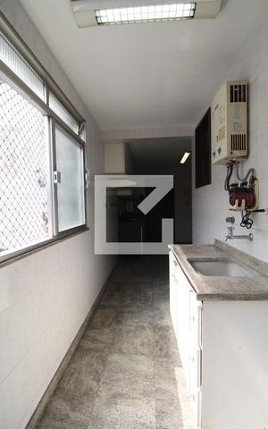 Apartamento para alugar com 79m², 2 quartos e 1 vaga Apartamento para alugar com 79m², 2 quartos e 1 vagaCozinha e Área de Serviço