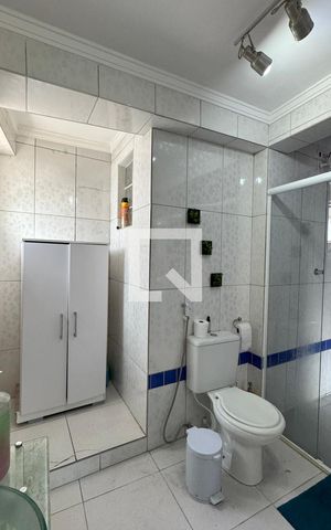 Casa à venda com 140m², 3 quartos e 2 vagasBanheiro da Suíte 1