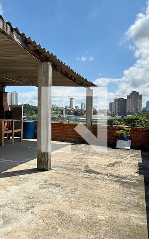 Casa à venda com 140m², 3 quartos e 2 vagasChurrasqueira