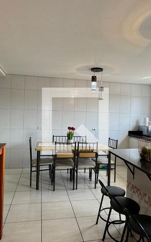 Casa à venda com 140m², 3 quartos e 2 vagasCozinha