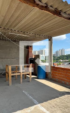 Casa à venda com 140m², 3 quartos e 2 vagasChurrasqueira