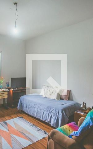 Casa à venda com 180m², 2 quartos e 1 vaga Casa à venda com 180m², 2 quartos e 1 vagaQuarto 1