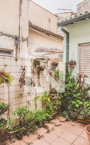 Casa à venda com 180m², 2 quartos e 1 vaga Casa à venda com 180m², 2 quartos e 1 vagaQuintal