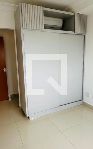 Apartamento à venda com 62m², 2 quartos e 2 vagas Apartamento à venda com 62m², 2 quartos e 2 vagasSuite
