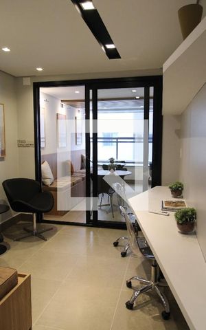 Studio à venda com 25m², 1 quarto e sem vagaÁrea comum