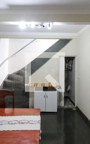 Casa à venda com 230m², 3 quartos e 2 vagas Casa à venda com 230m², 3 quartos e 2 vagasCozinha 02