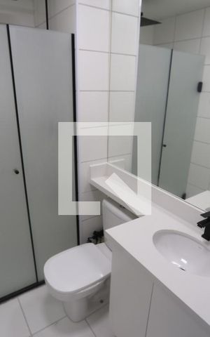 Apartamento para alugar com 40m², 2 quartos e sem vaga Apartamento para alugar com 40m², 2 quartos e sem vagaBanheiro