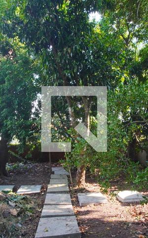 Casa à venda com 250m², 3 quartos e 4 vagasPatio _fundos