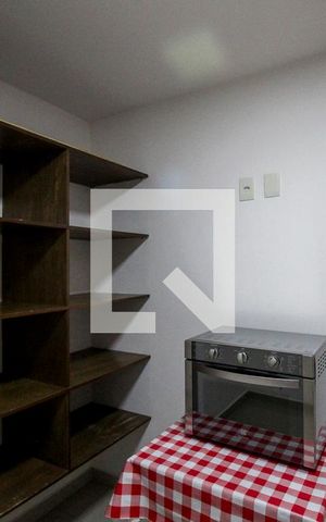 Casa à venda com 130m², 3 quartos e 2 vagas Casa à venda com 130m², 3 quartos e 2 vagasDespensa
