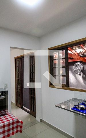 Casa à venda com 130m², 3 quartos e 2 vagas Casa à venda com 130m², 3 quartos e 2 vagasCozinha