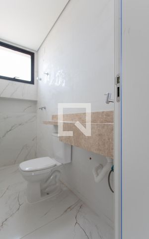 Apartamento à venda com 90m², 3 quartos e 2 vagas Apartamento à venda com 90m², 3 quartos e 2 vagasBanheiro Social