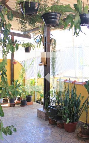 Casa à venda com 200m², 2 quartos e 2 vagasTerraço gardem