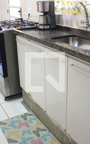 Casa à venda com 200m², 2 quartos e 2 vagasCozinha