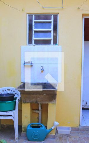 Casa à venda com 200m², 2 quartos e 2 vagasQuintal/Gardem