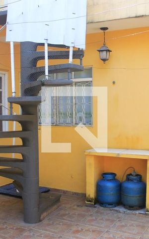 Casa à venda com 200m², 2 quartos e 2 vagasQuintal/Gardem