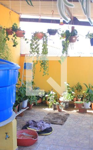Casa à venda com 200m², 2 quartos e 2 vagasTerraço gardem