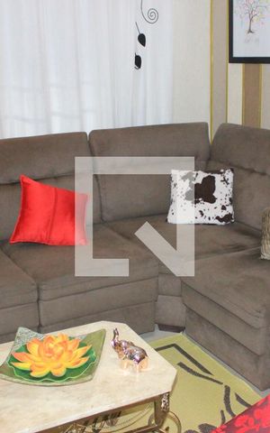Casa à venda com 223m², 4 quartos e 3 vagasSala