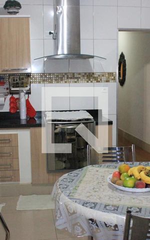Casa à venda com 223m², 4 quartos e 3 vagasCozinha