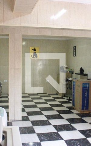 Casa à venda com 223m², 4 quartos e 3 vagasSalão de festas