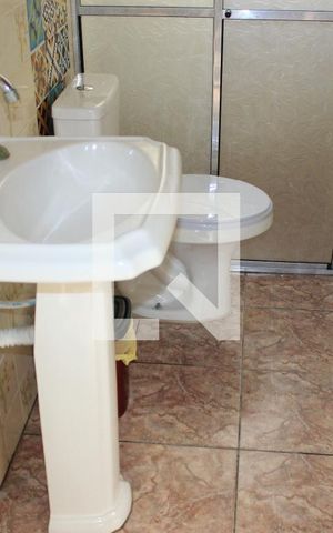 Casa à venda com 223m², 4 quartos e 3 vagasBanheiro 3