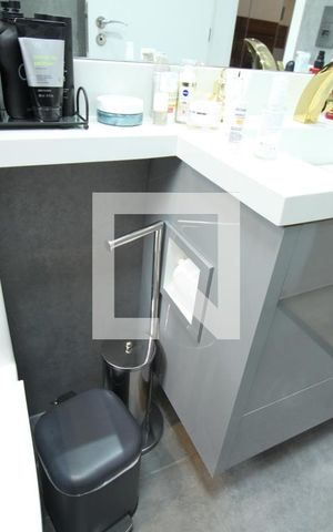 Apartamento à venda com 68m², 3 quartos e 1 vagaBanheiro da Suíte