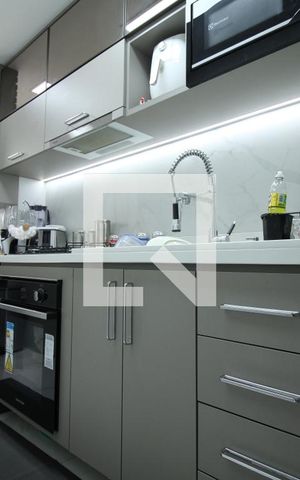 Apartamento à venda com 68m², 3 quartos e 1 vagaCozinha