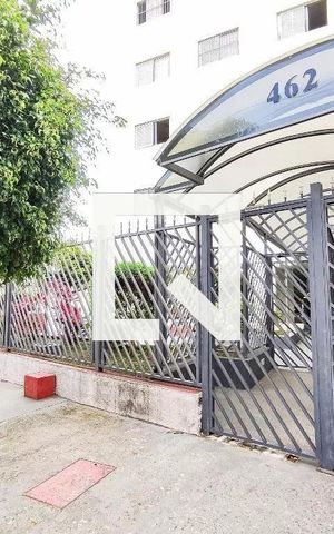 Apartamento à venda com 58m², 2 quartos e 1 vagaFachada e portaria