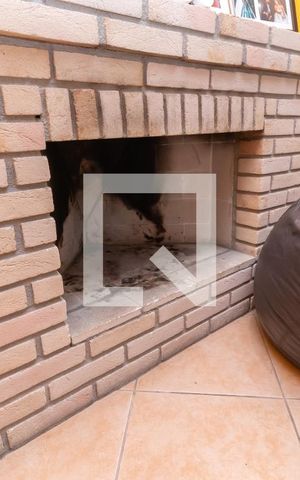 Casa à venda com 183m², 2 quartos e 2 vagasSala