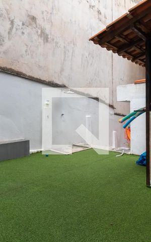 Casa à venda com 183m², 2 quartos e 2 vagasQuintal