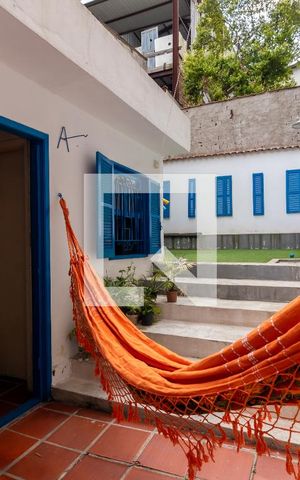 Casa à venda com 183m², 2 quartos e 2 vagasQuintal