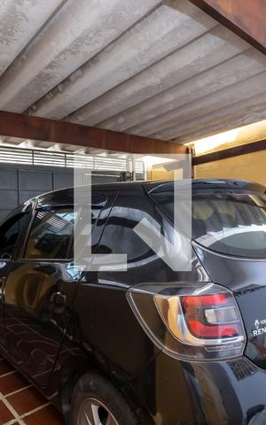 Casa à venda com 183m², 2 quartos e 2 vagasGaragem