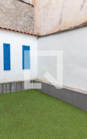 Casa à venda com 183m², 2 quartos e 2 vagasQuintal