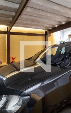Casa à venda com 183m², 2 quartos e 2 vagasGaragem