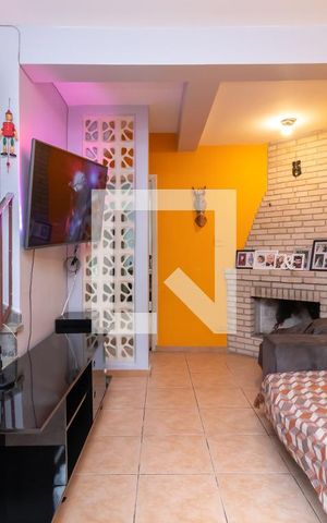Casa à venda com 183m², 2 quartos e 2 vagasSala