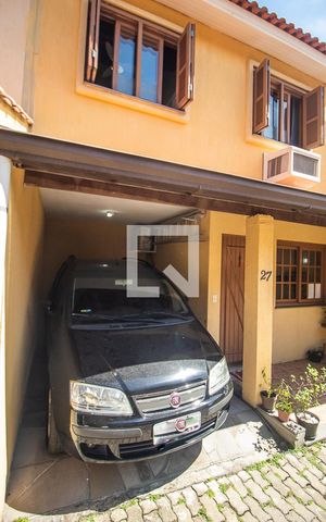 Casa à venda com 100m², 3 quartos e 1 vaga Casa à venda com 100m², 3 quartos e 1 vagaGaragem